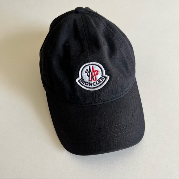 Moncler Patched Logo Baseball Hat Black Adjustable